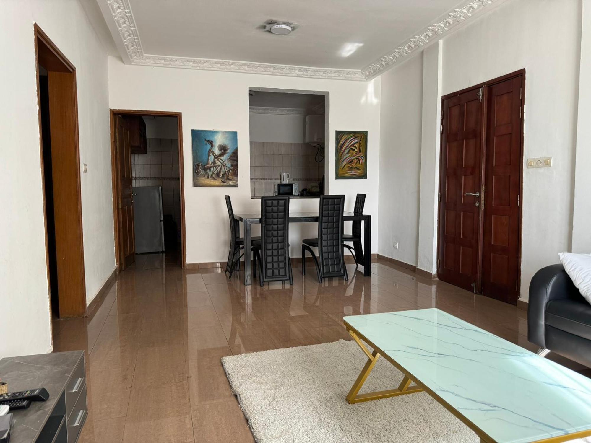 Appartements Modernes, Wifi, Tv - Yaounde, Omnisports Exteriör bild