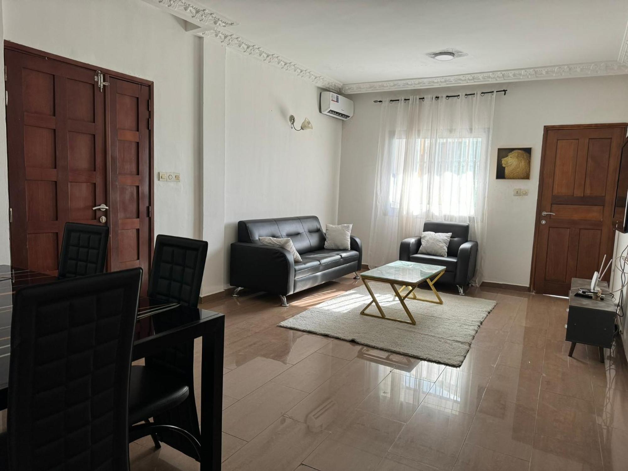Appartements Modernes, Wifi, Tv - Yaounde, Omnisports Exteriör bild